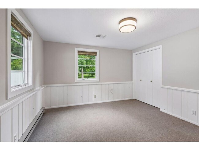Building Photo - 6216 Maloney Ave