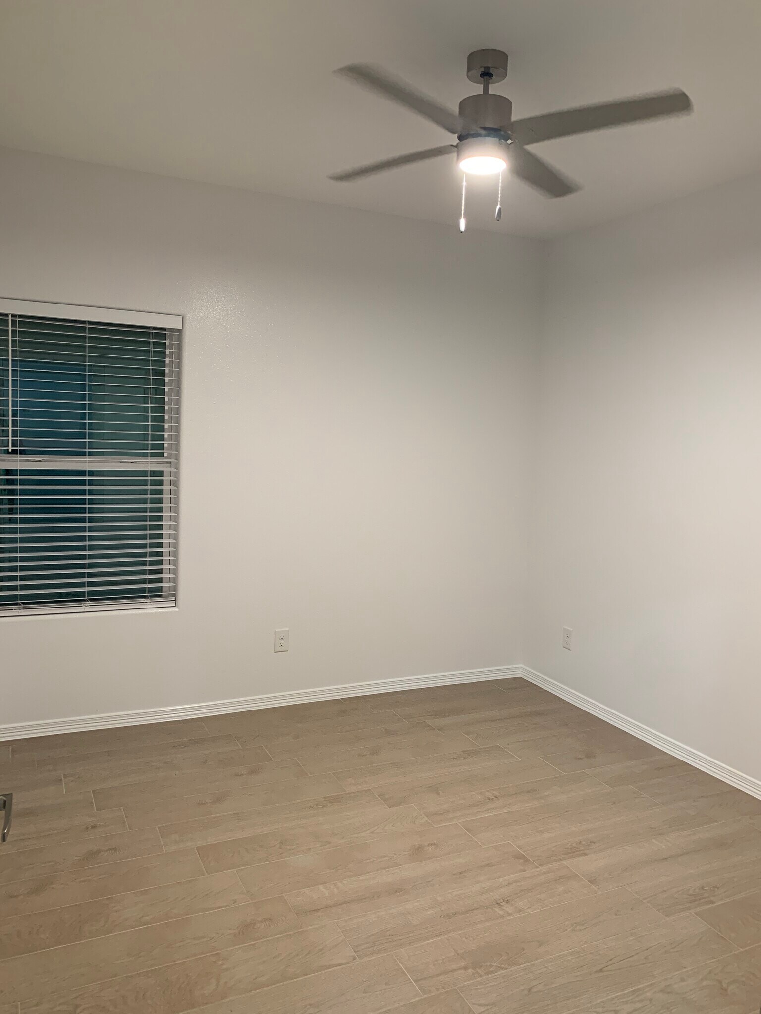 Bedroom - 918 N Spruce St