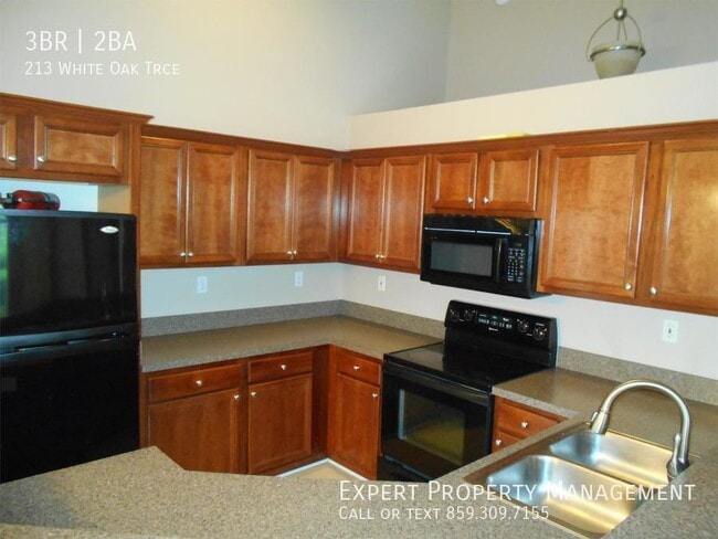 Building Photo - 213 White Oak Ter