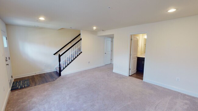 Building Photo - 11242 Saint Luke Drive - Move-in ready!