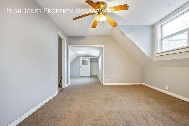 Building Photo - 194 Central Ave