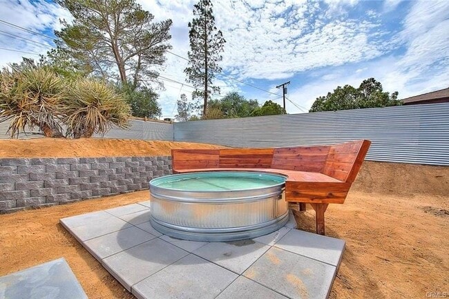 Building Photo - Fully Furnished Home in Joshua Tree