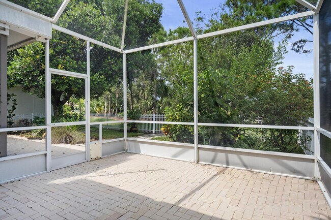 Building Photo - 9150 Bay Harbour Cir