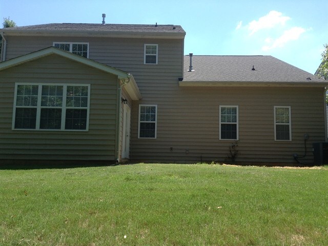 Building Photo - 14523 Lyon Hill Ln