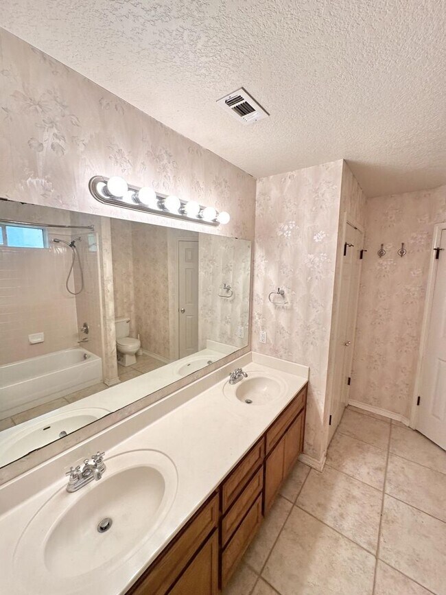 Building Photo - AVAILABLE MID MAY; APPLY TODAY AT OUR WEBSITE!!