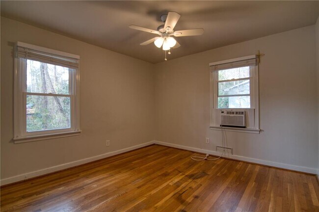 Building Photo - 2232 Old Spring Rd