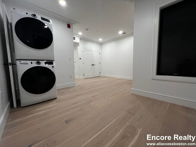 Building Photo - 54 Leo M Birmingham Pky