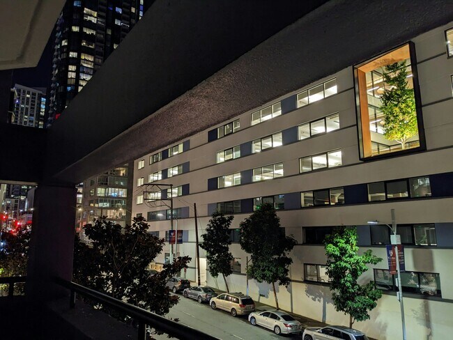 Building Photo - 201 Harrison St