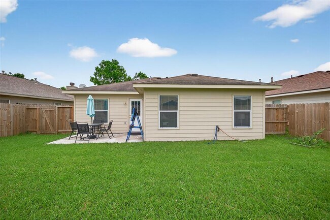 Building Photo - 7762 Eldergrove Ln