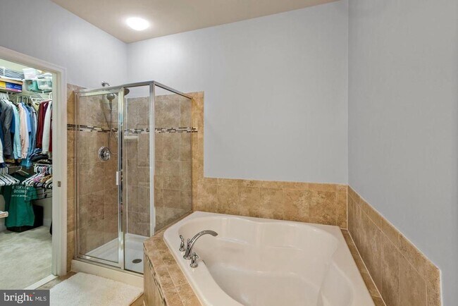 Building Photo - 42816 Lauder Terrace