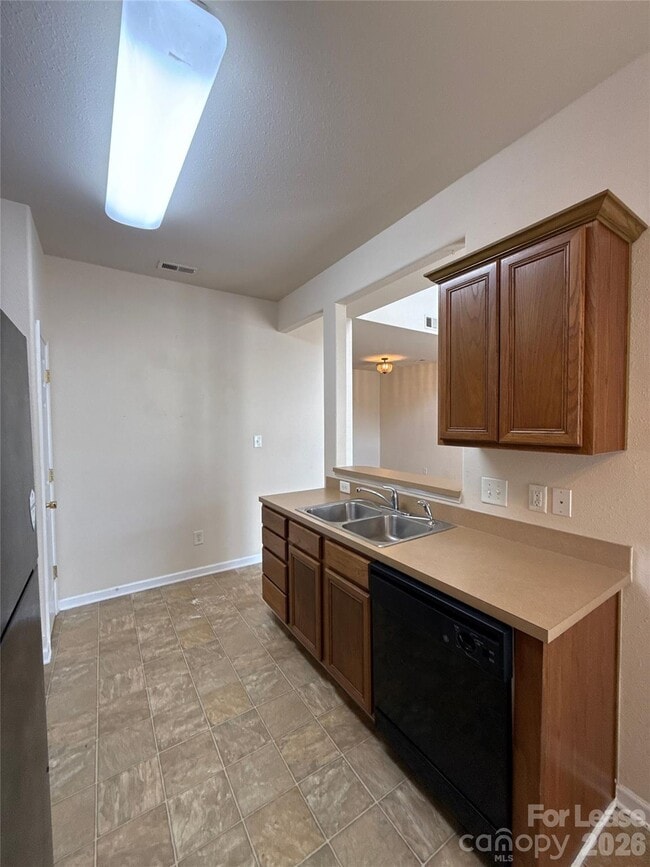 Building Photo - 6362 Rhodins Ln