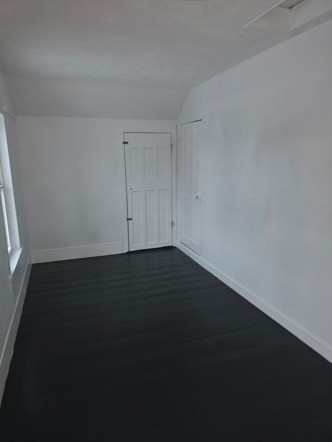 Building Photo - 3246 Haskins Rd