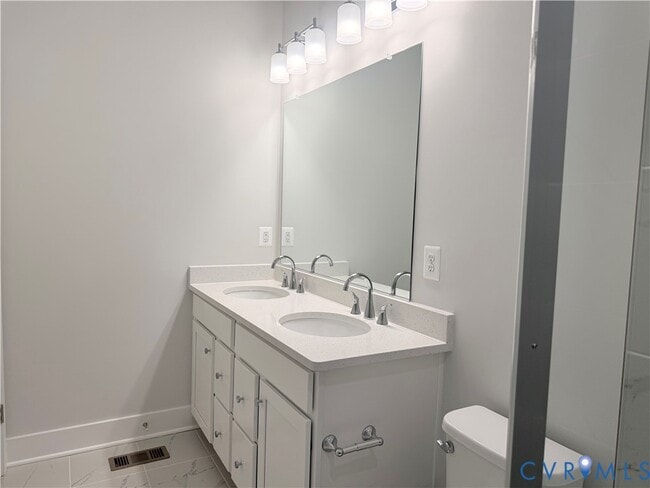 Building Photo - 9440 Alquist St