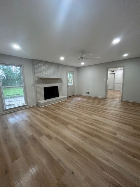 Building Photo - 203 Riverdale Ln