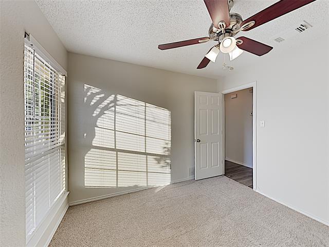 Building Photo - 615 Sherman Dr