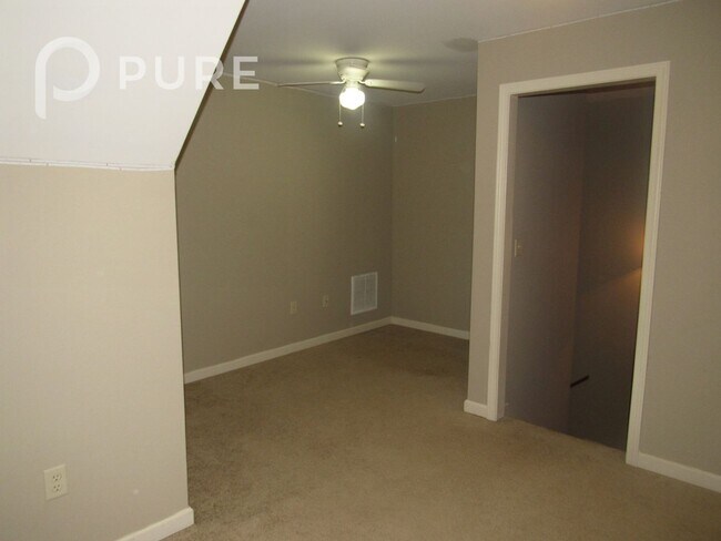 Building Photo - 2021 Hidden Forest Ln