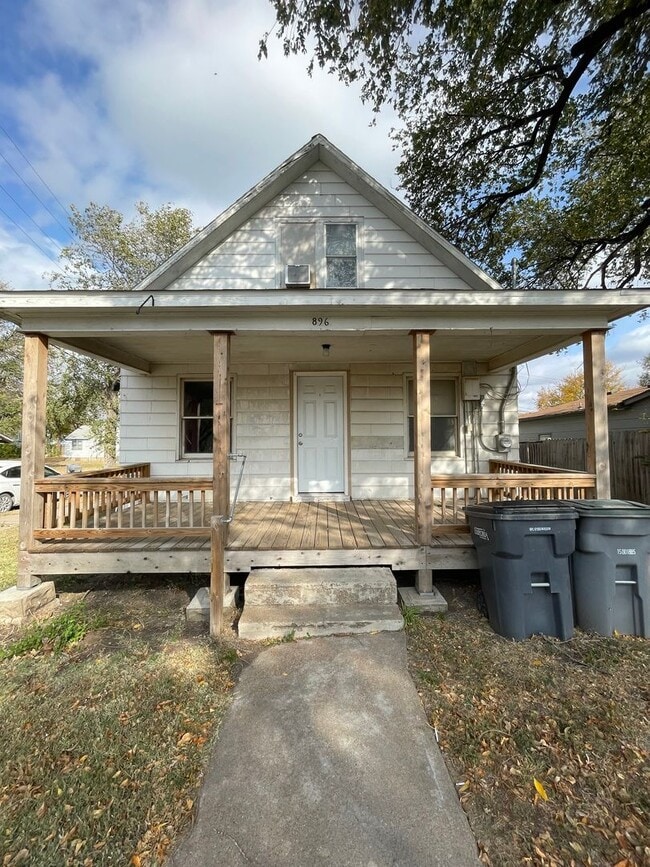 Building Photo - 896 West St