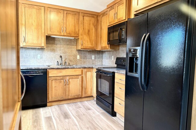 Building Photo - 3509 Sierra Madre