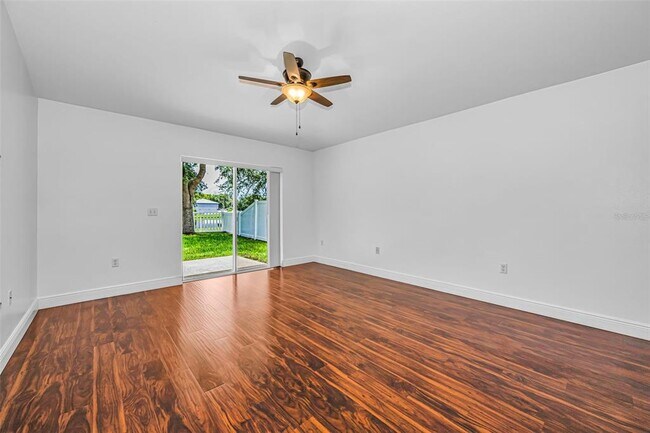 Building Photo - 17029 Torvest Ct