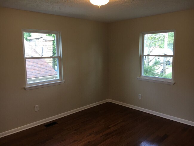 Building Photo - 3001 McGuffey
