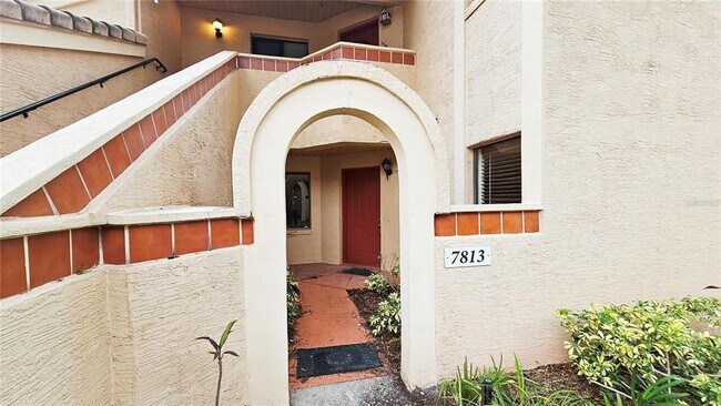 Building Photo - 7813 Sugar Bend Dr