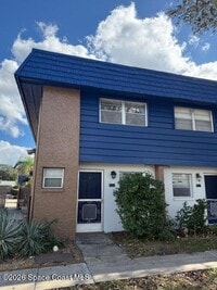 Building Photo - 2511 Country Club Dr