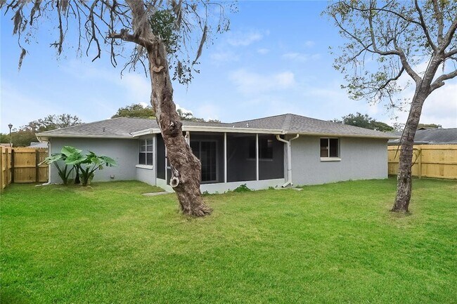 Building Photo - 7226 Exemplar Dr