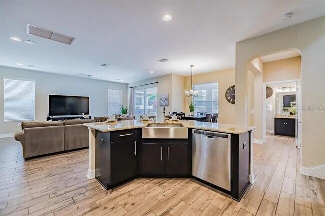 Building Photo - 27392 Cayenne Ln