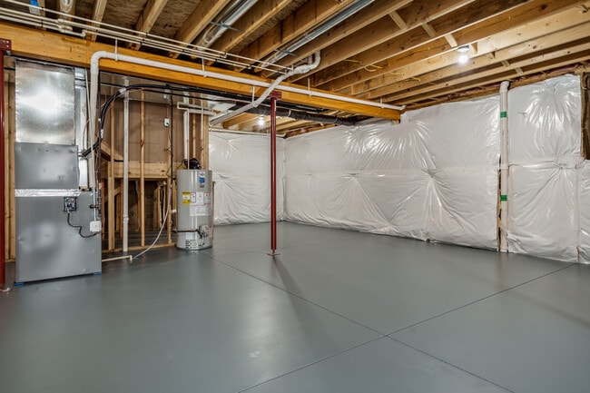 Building Photo - 5729 Willow Creek Ln