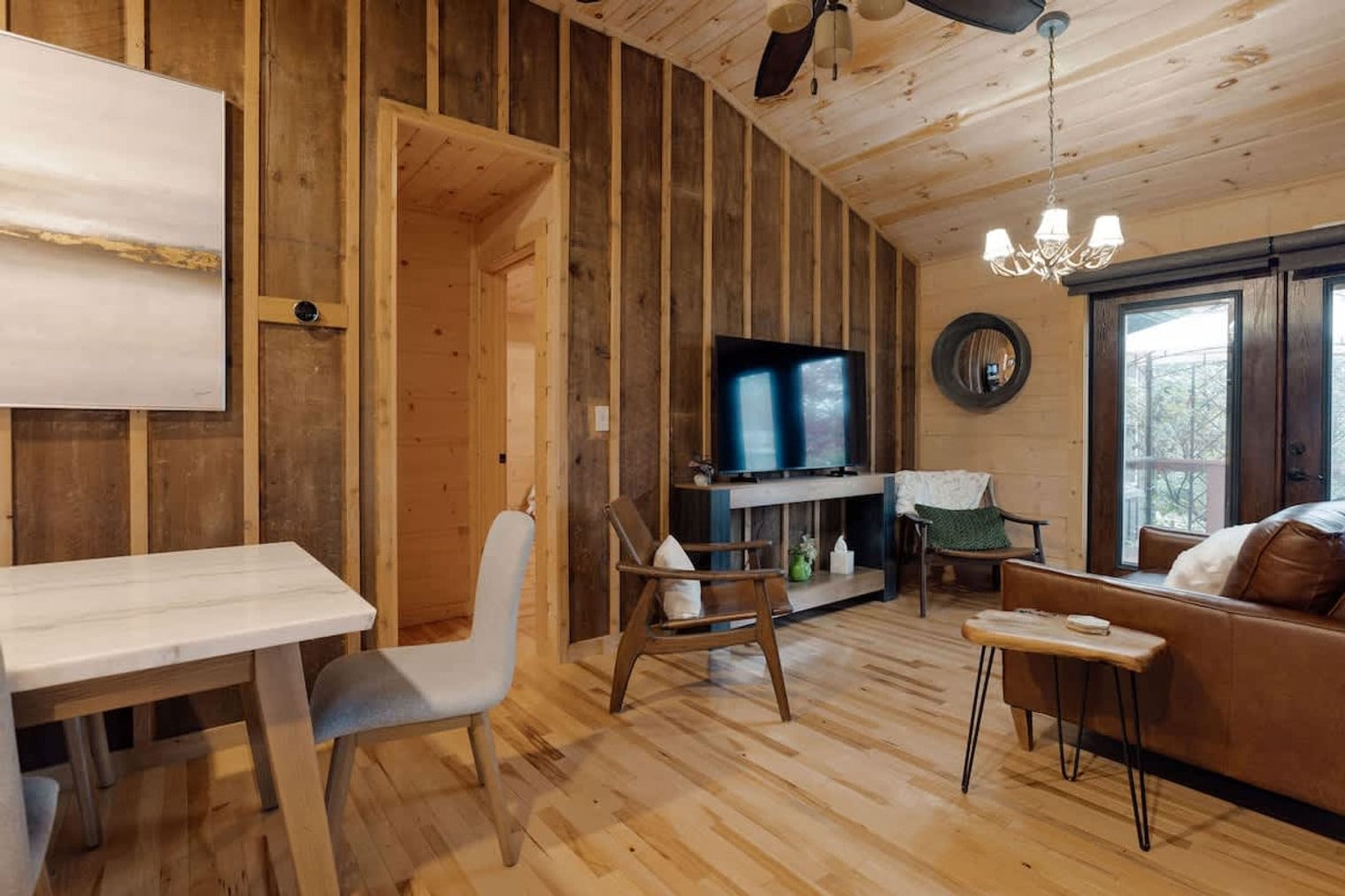 Building Photo - 521 Baywood Dr