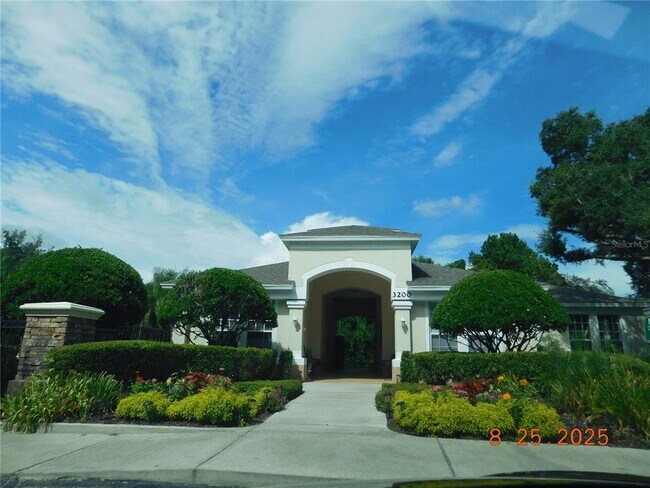 Building Photo - 6100 Stevenson Dr