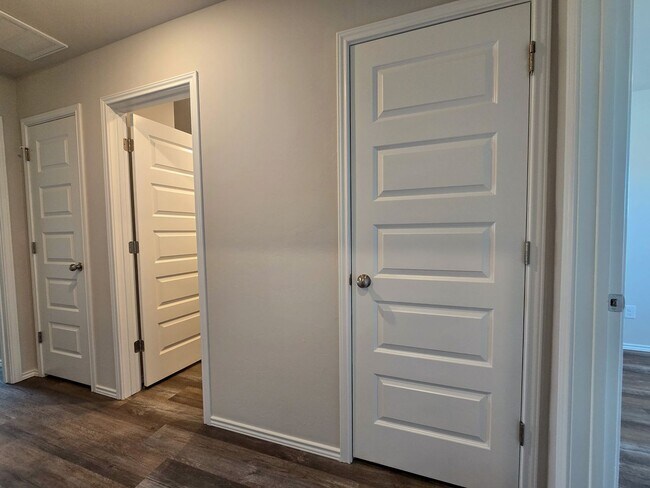 Building Photo - New Construction Home in Grove School District- 3 Bedroom 2 Bath