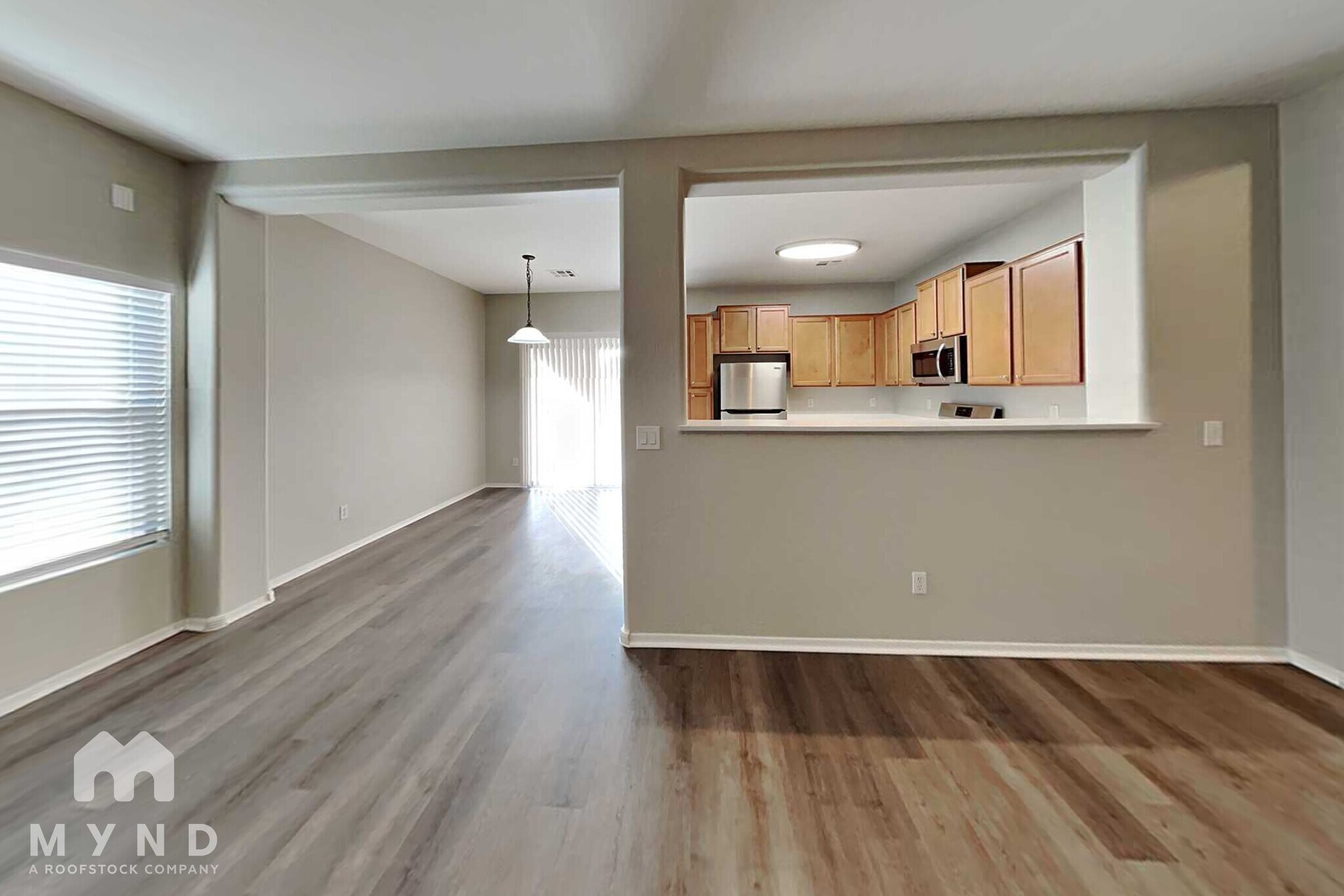 Building Photo - 15219 W Shaw Butte Dr