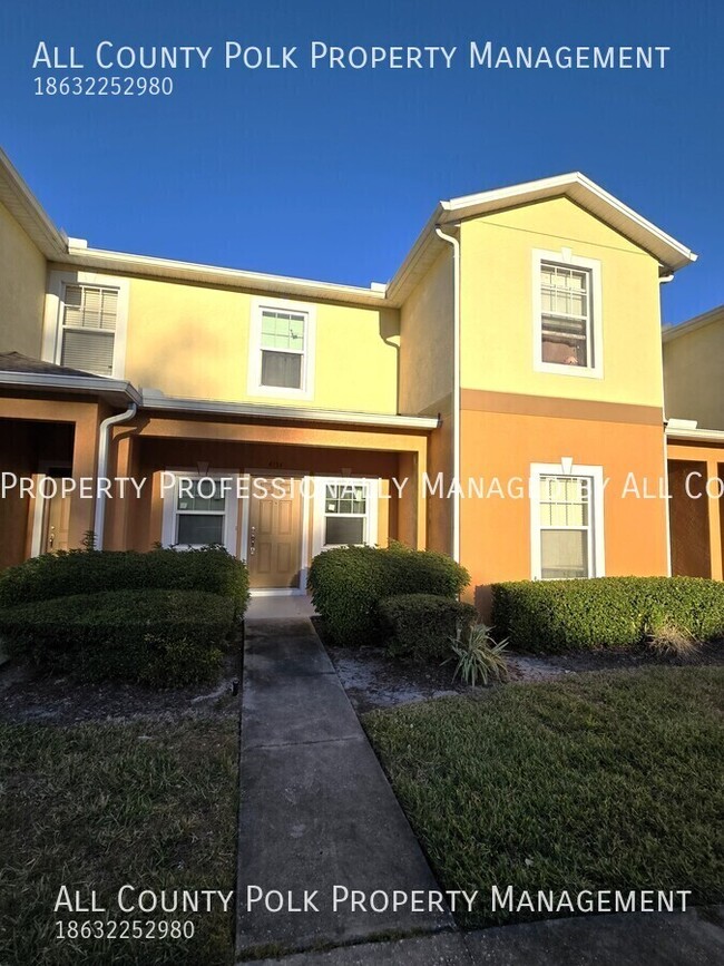 Primary Photo - Awesome Townhouse for Rent in Lakeland!