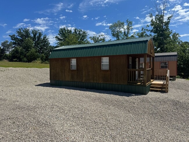 Primary Photo - Half Off 1st Month's Rent ! Cozy Tiny Home...