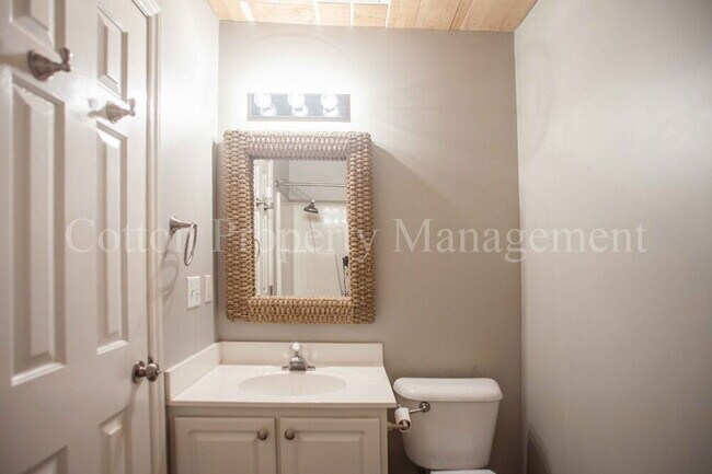 Building Photo - 3769 Merestone Dr