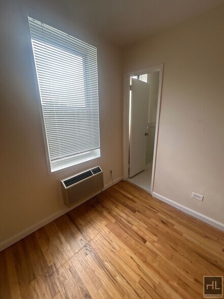 Building Photo - GRAND CENTRAL PARKWAY