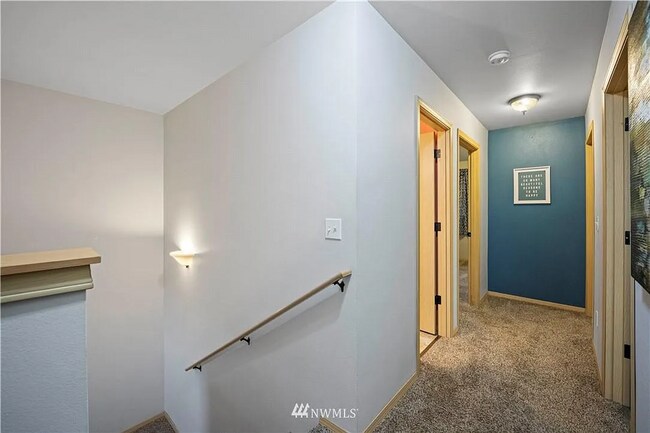 Building Photo - Beautifully Updated 3 Bed, 2.5 Bath Townhome in Monroe