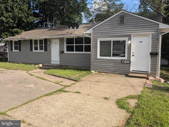 Building Photo - 100 Blackwood-Clementon Rd