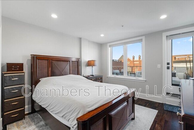 Building Photo - 1514 8th St NW
