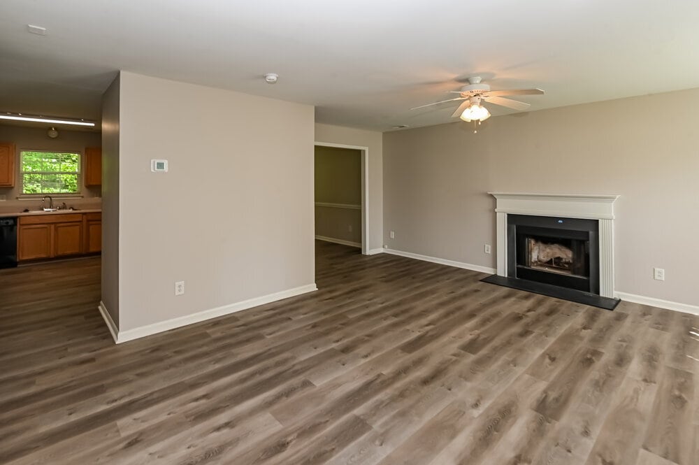 Building Photo - 1554 Kindred Cir NW