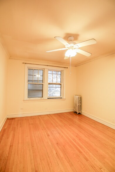 Building Photo - 4909 N Glenwood Ave