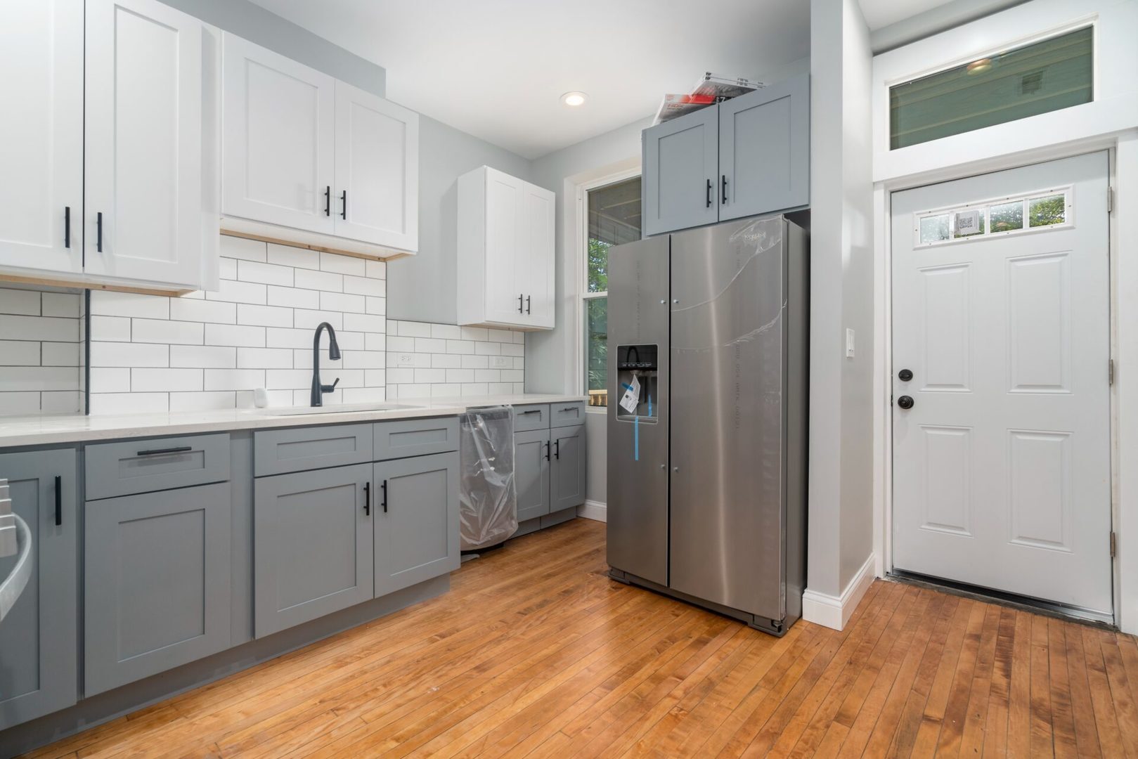 Building Photo - 1645 S Miller St