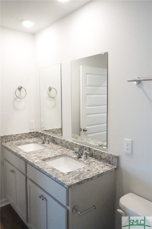 Building Photo - 418 Coconut Dr