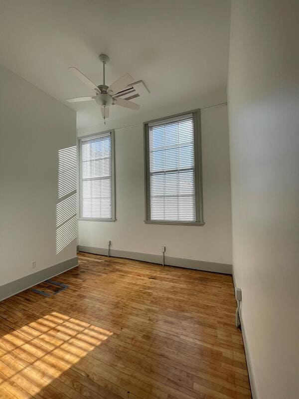 Building Photo - 315 W 38th St