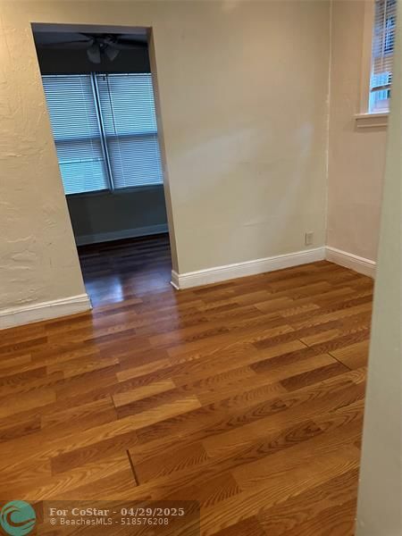 Primary Photo - 1505 Washington St