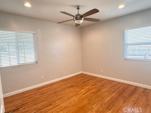 Building Photo - 9528 Brierfield St