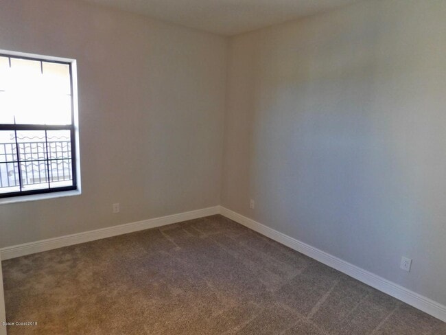 Building Photo - 7123 Vista Hermosa Dr