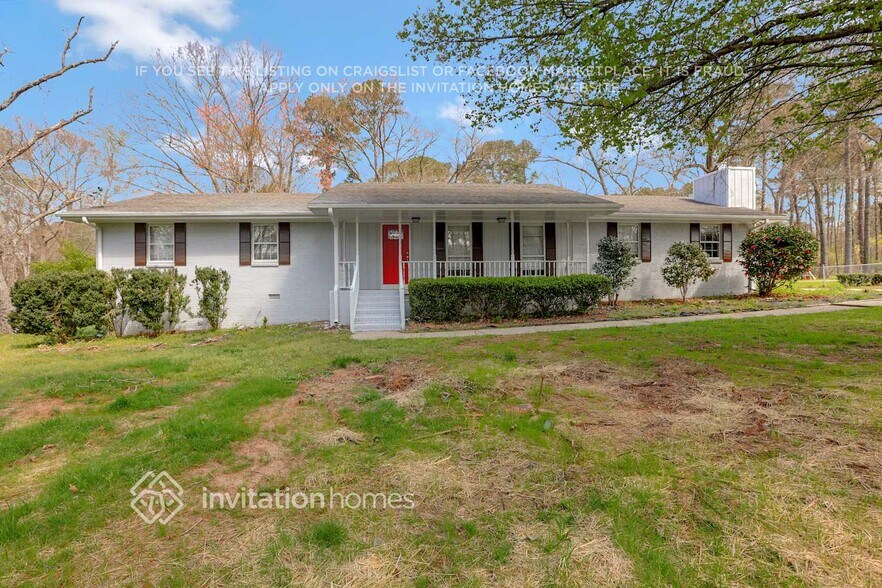 Building Photo - 70 Hickory Dr