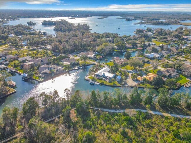 Building Photo - 10986 W Tidewater Cir